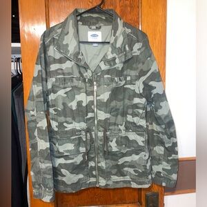 Camouflage women’s utility jacket